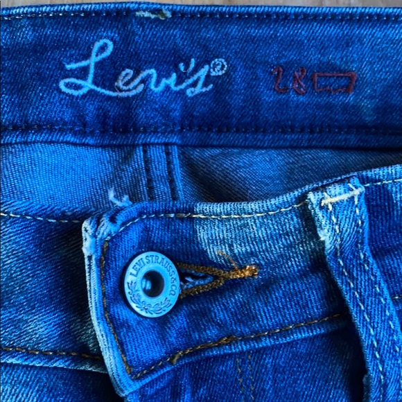 High Waisted Levi’s - Picture 3 of 5